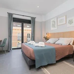 https://victoria-suites-57.es-andalucia.com