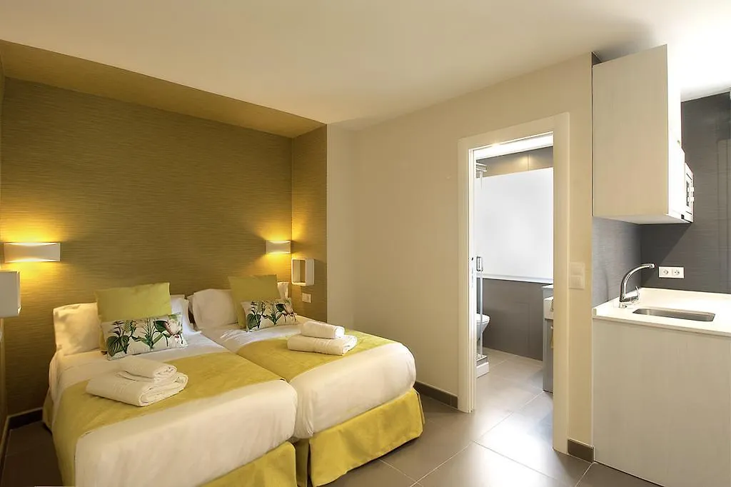 Apartamentos Malagueta Urban Beach Malaga 0*,