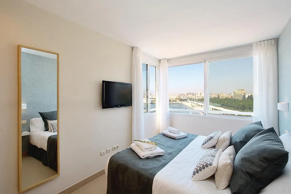 Apartamentos Malagueta Urban Beach Malaga